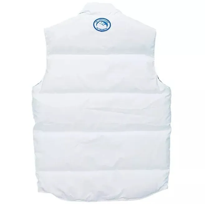 P340 Canada Goose Canada Goose#Freestyle Crew 4154M Men’s and Women’s Vest Down# ➖ Genuine synchronous anti-counterfeiting chip sensor! ➖ Imported Behringer embroidery machine to customize 10,000-needle embroidery logo! ➖ Imported 21-count polyester-cotton blended original fabric, using Feather-Light 10D waterproof coating fabric, made of 84.5% polyester fiber and 15.5% cotton, 100% the best feel in the entire network! ➖ The genuine official website uses the national standard 80 white duck down, and will never be misled by false claims such as 90 down or goose down! ➖ 100% nylon nylon lining with double double-layer sealing design to prevent velvet from running away. Top-grade polar fleece is used in the collar and pockets to keep warm and comfortable! ➖ Yoshida YKK provides original custom-made electroplated sliders. YKK two-way lockable zippers are tight and smooth and will not peel off paint! ➖ 3M composite original Velcro is durable, and all accessories and hardware are disassembled and customized! SIZE: XS S M L XL XXL [Attached: Size chart] Close